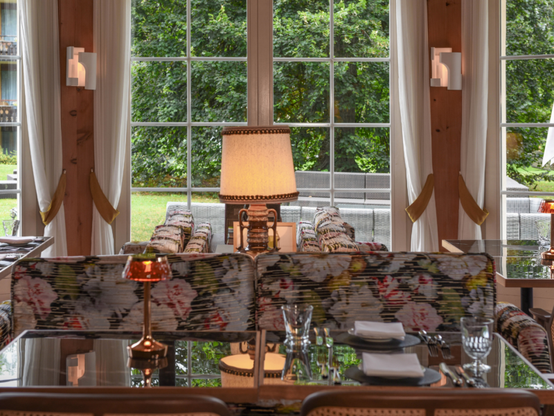 Adula Kitchen & Bar im Sommer